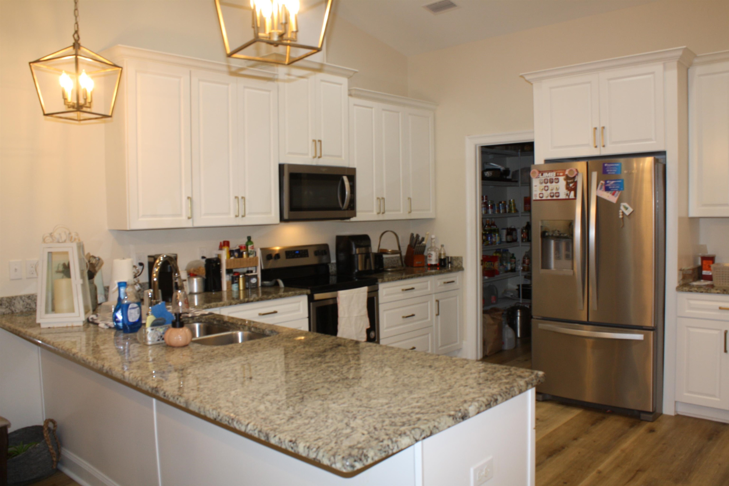 1575 Miccosukee Loop Tallahassee, FL 32308 - Photo 4 of 27