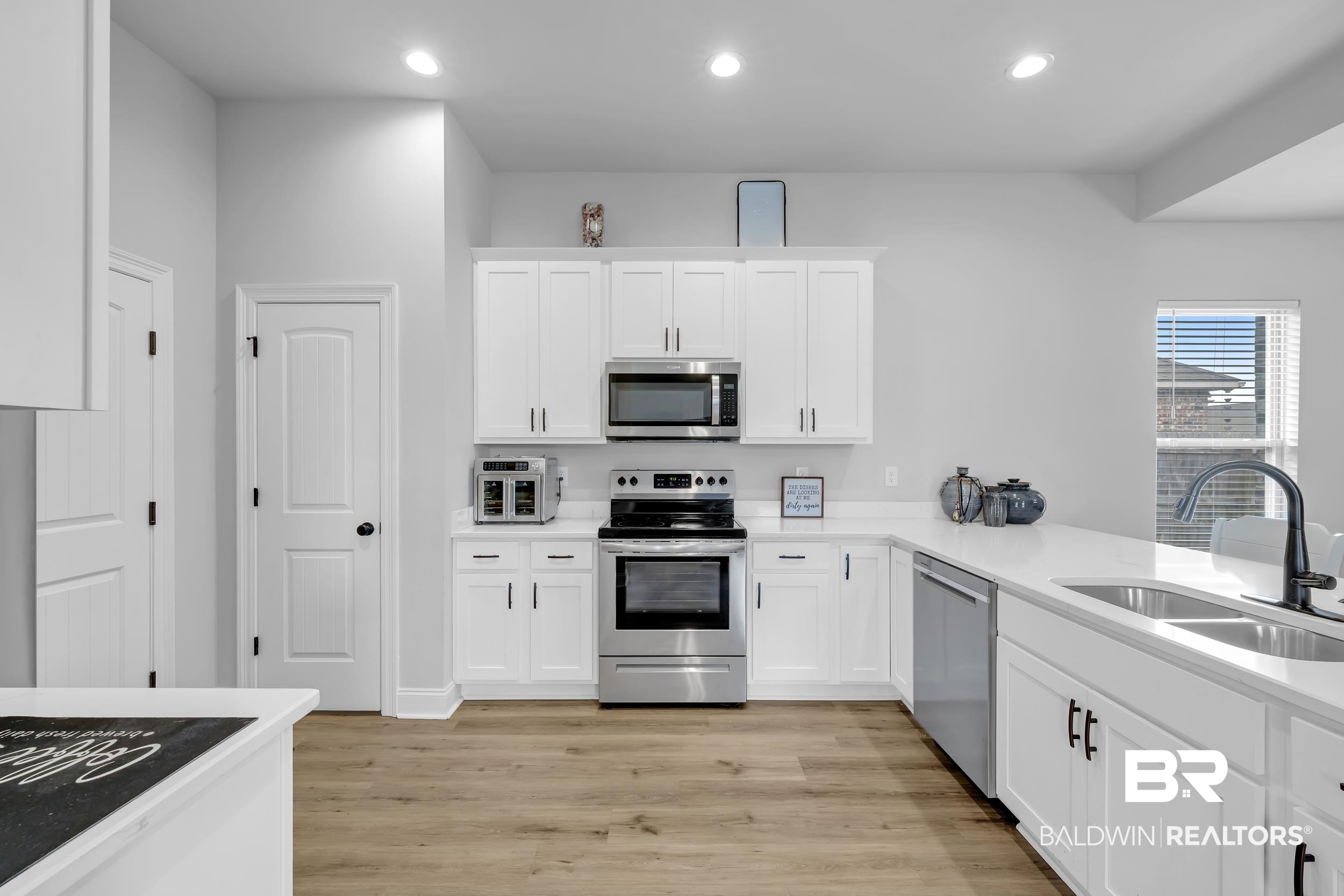 1100 Stella Road Foley, AL 36535 - Photo 7 of 35