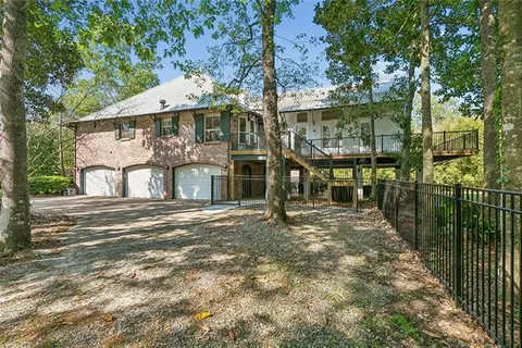 $1,299,000 | 480 Chase Court East, Mandeville, LA 70448