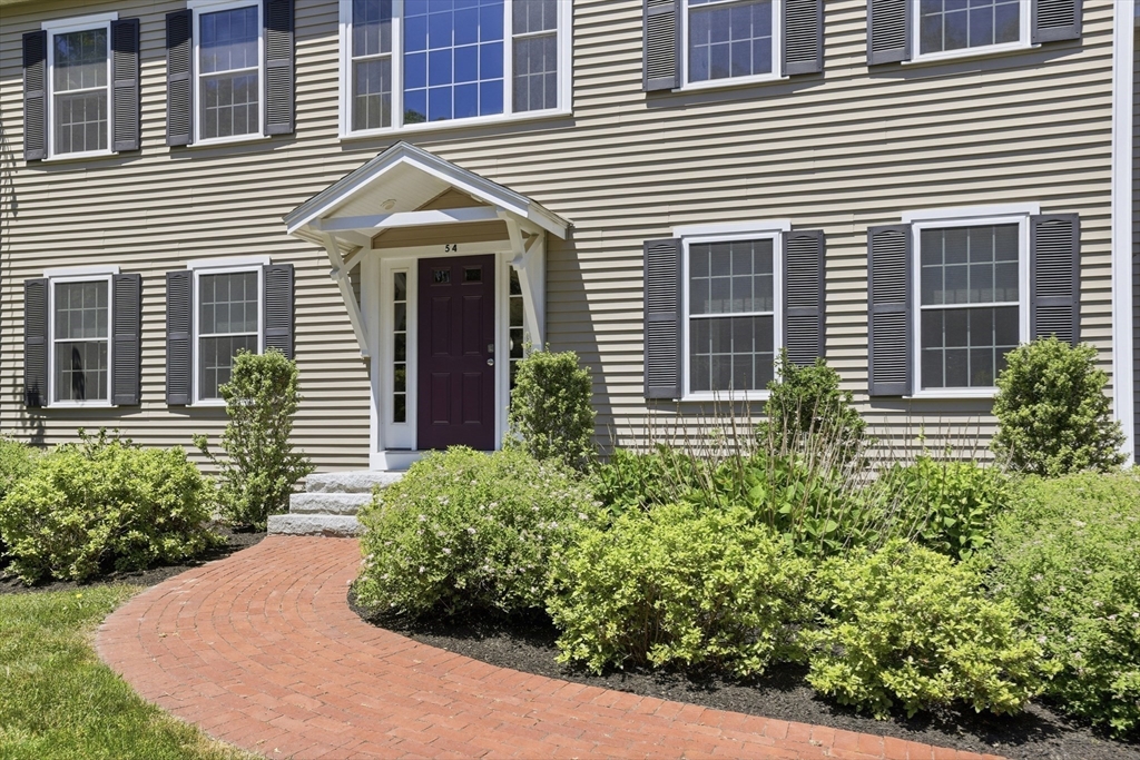 54 Pope Road Acton, MA 01720 - Photo 4 of 42