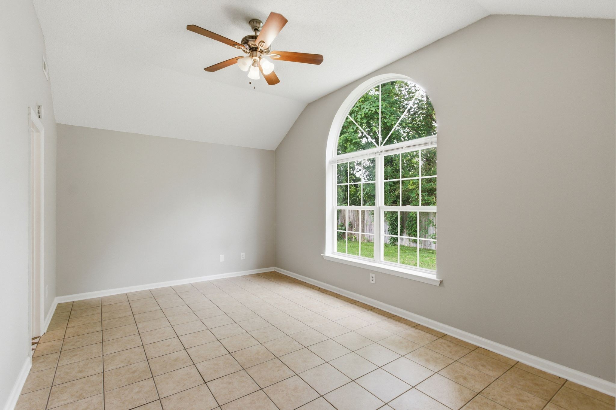 2130 Spring Hill Circle Spring Hill, TN 37174 - Photo 21 of 32