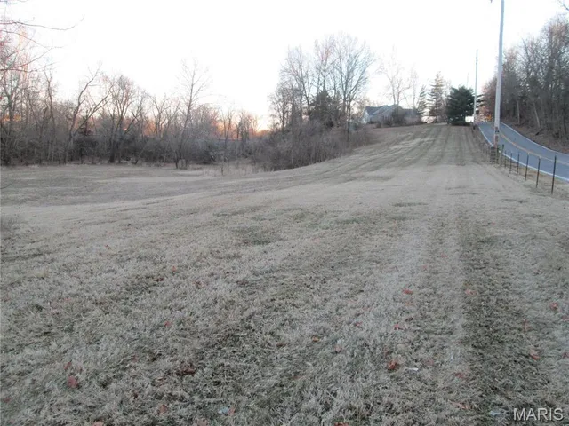 $175,000 | 3600 Old Baumgartner Road, St. Louis, MO 63129