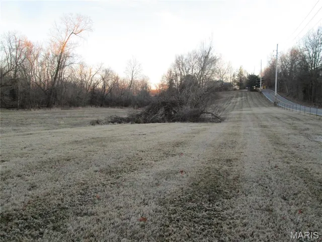 $175,000 | 3600 Old Baumgartner Road, St. Louis, MO 63129