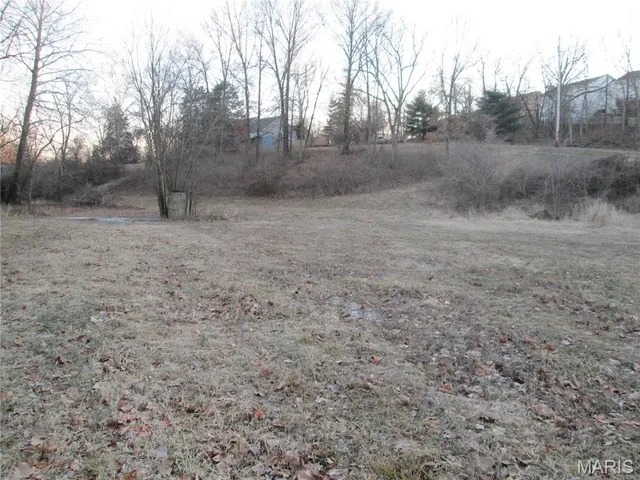 $175,000 | 3600 Old Baumgartner Road, St. Louis, MO 63129