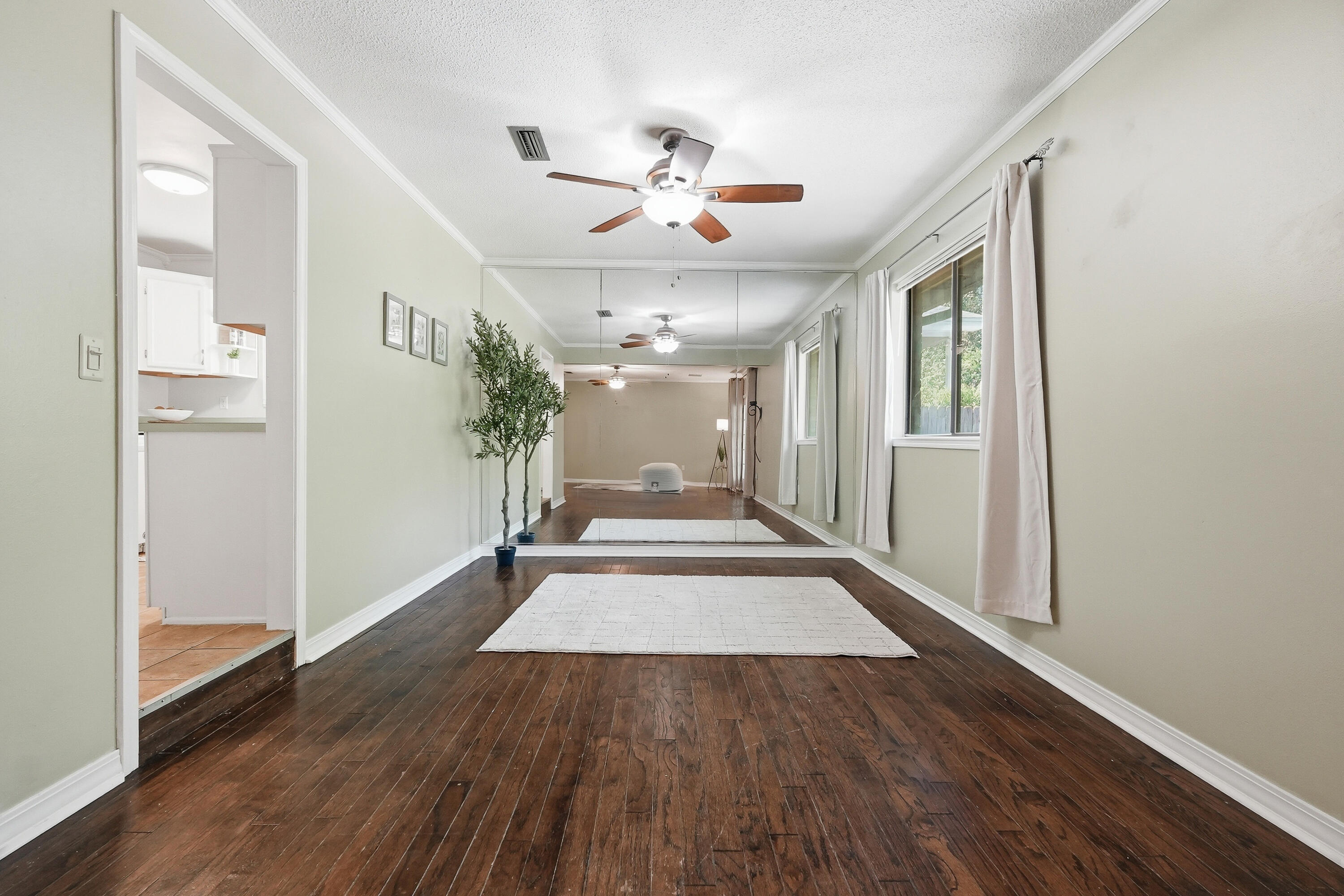 170 Elliott Road Mary Esther, FL 32569 - Photo 14 of 51 DINING ROOM