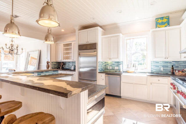 26896 Moses Road Orange Beach, AL 36561 - Photo 6 of 42 Gourmet Kitchen