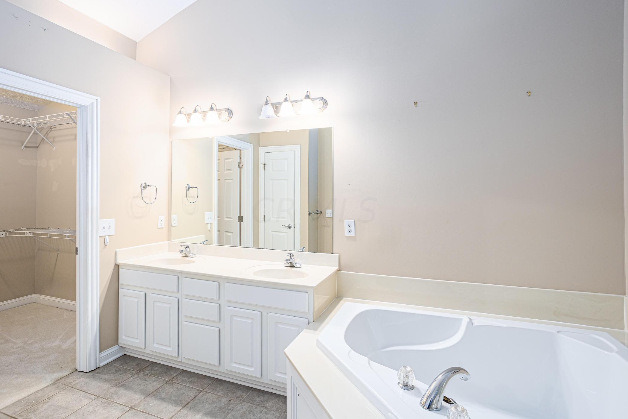 4907 Rays Circle Dublin, OH 43016 - Photo 25 of 44 Gallery Image 25