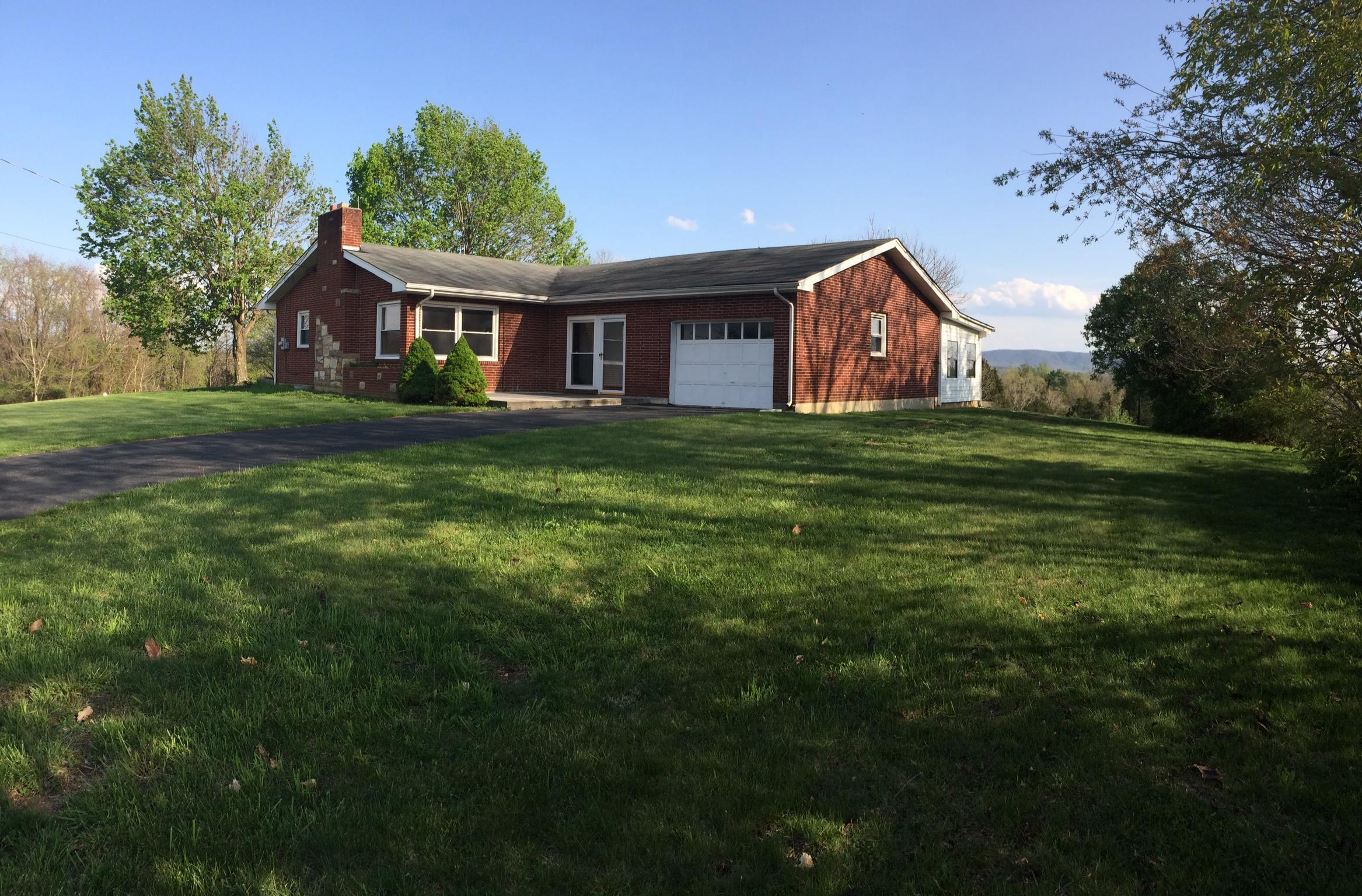 4916 Ebb Hall Road Dublin, VA 24084 - Photo 2 of 33 01c955446382c04a79711dfdde9bbc2207d098a6