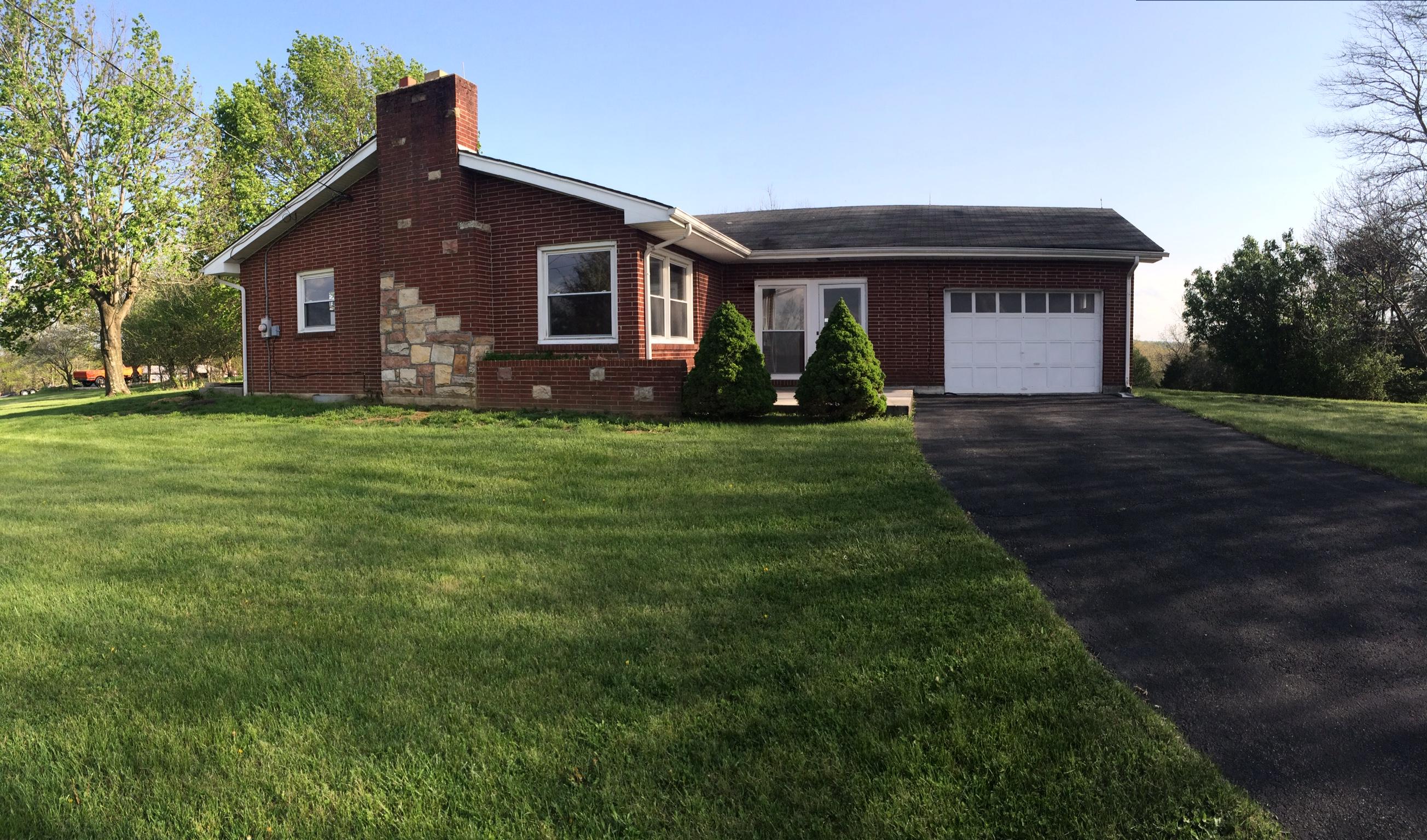 4916 Ebb Hall Road Dublin, VA 24084 - Photo 3 of 33 012bb18e1d8565d9742aad2971c5fef955af60dd