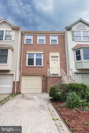 $575,000 | 46814 Ironstone Terrace, Sterling, VA 20164