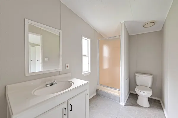 $1,050 | 9553 Private Road, Dayton, TX 77535