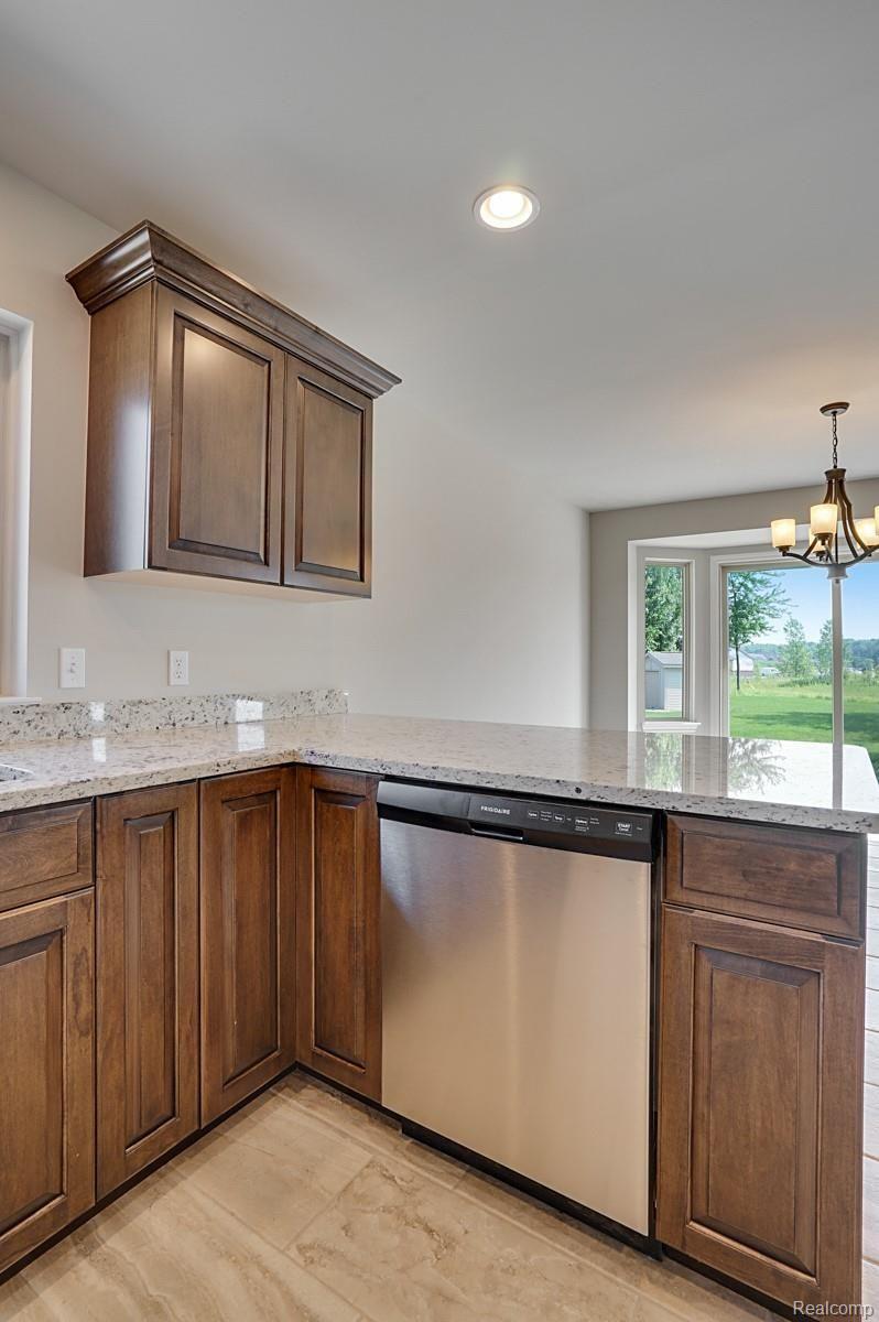 28359 Cotton Road New Baltimore, MI 48047 - Photo 9 of 28 dsc01537-dsc01539.jpg