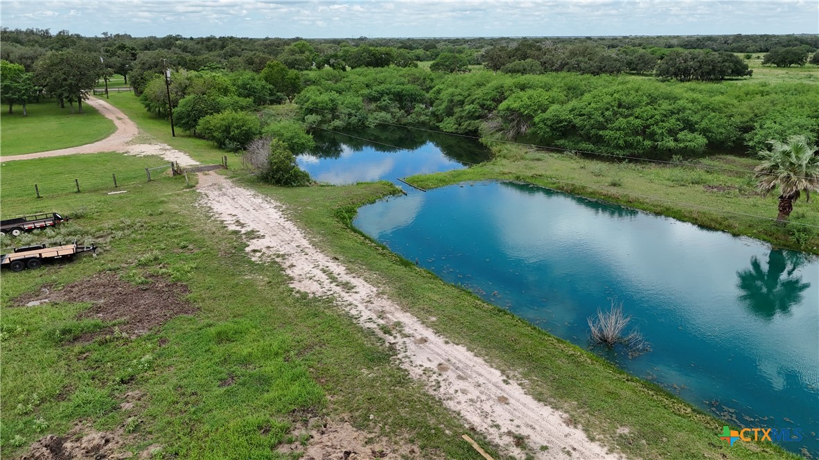 1385 Bego Road Goliad, TX 77963 - Photo 5 of 44