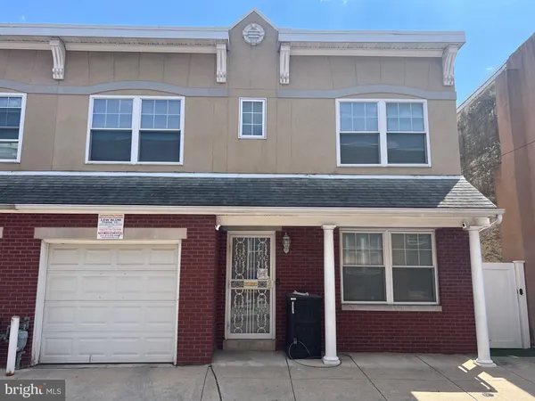 $2,800 | 2312 Cross Street, Philadelphia, PA 19146