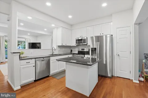 $565,000 | 12827 Wishing Well Way, Bristow, VA 20136