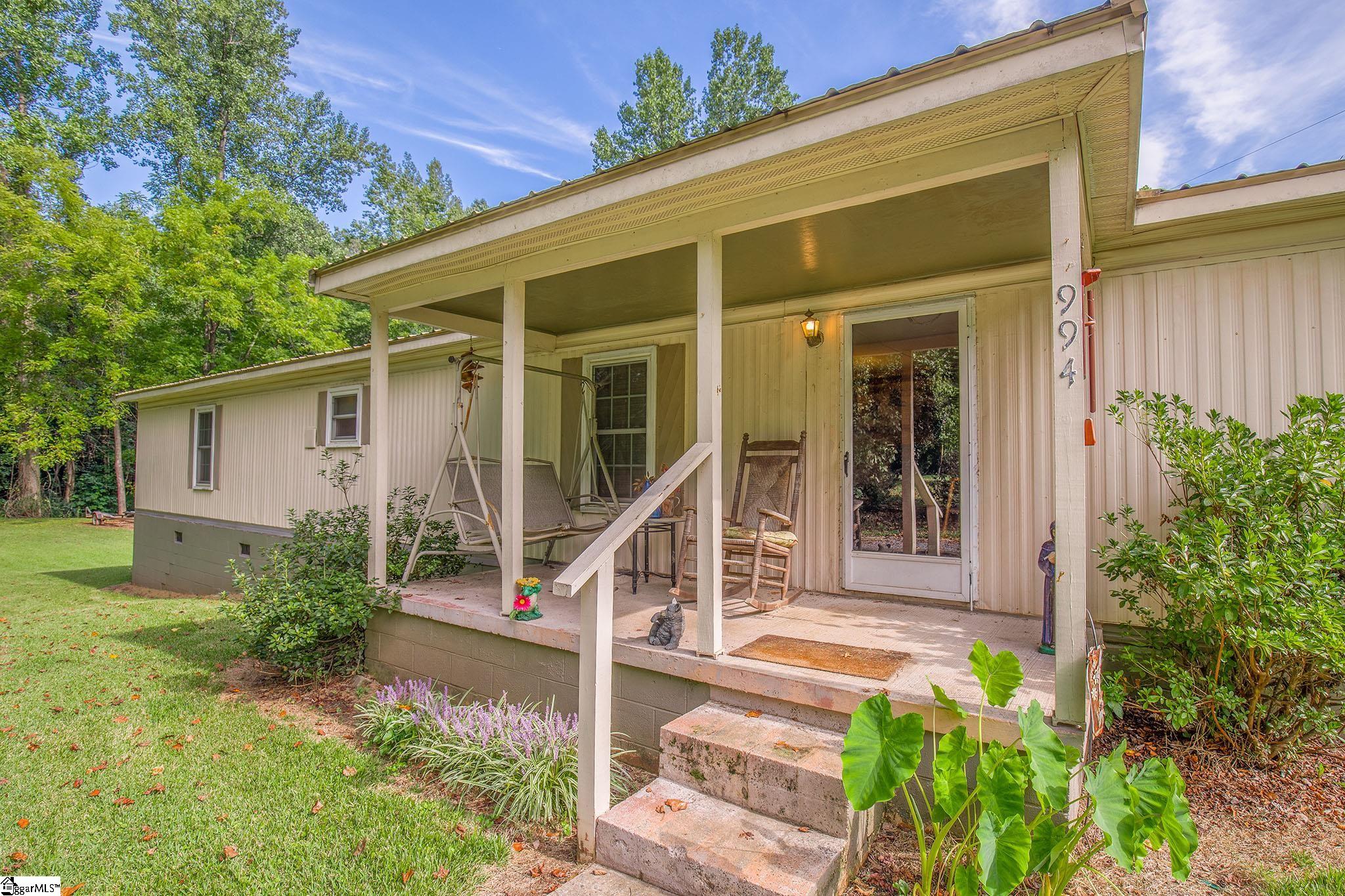 994 Chestnut Ridge Road Gaffney, SC 29340 - Photo 6 of 28 Gallery Image 6