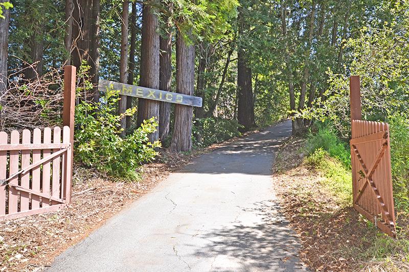 639 Roberts Road Ben Lomond, CA 95005 - Photo 8 of 13 Gallery Image 8