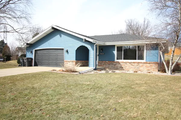 $399,000 | 9830 West Plainfield Avenue, Greenfield, WI 53228