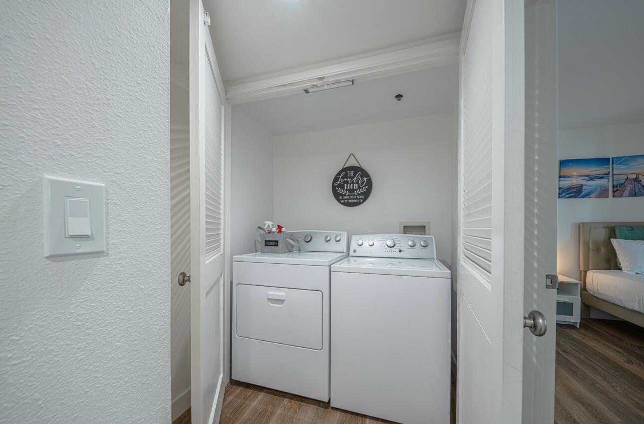640 Pheasant Ridge Road Monterey, CA 93940 - Photo 20 of 27 a utility room with dryer and washer
