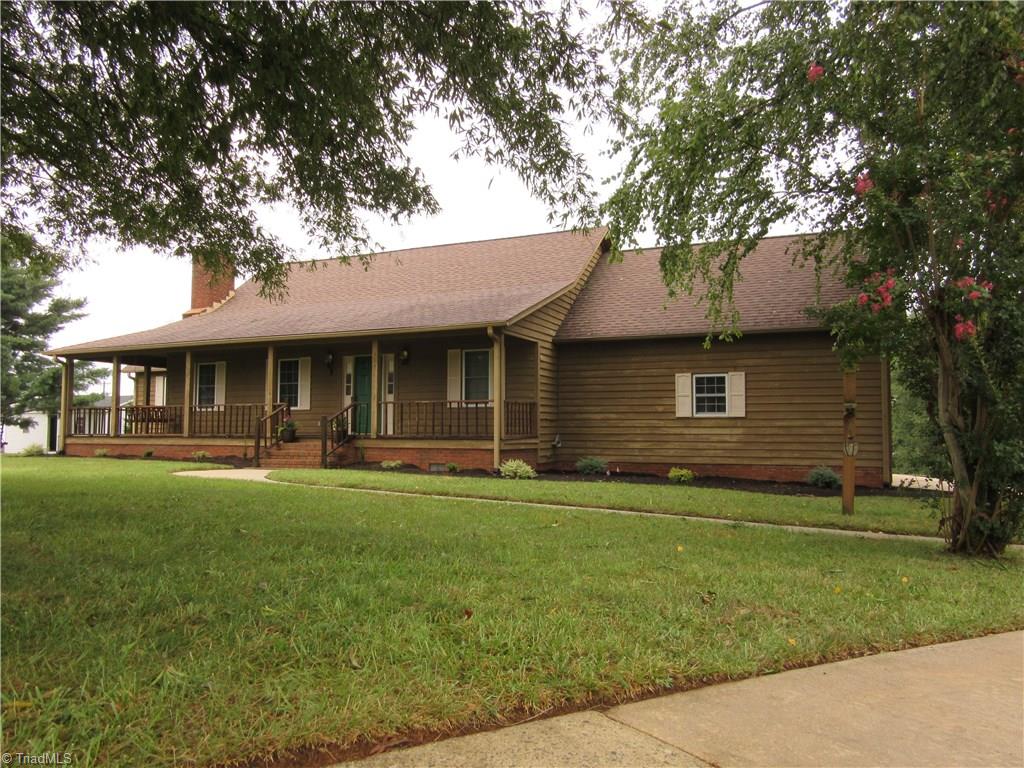 157 Old Farm Road Thomasville, NC 27360 - Photo 1 of 30 Welcome to 157 Old Farm! A lush lawn, new landscaping, and fresh mulch are yours to enjoy from the wrap-around front porch! Charming and Inviting in every way!