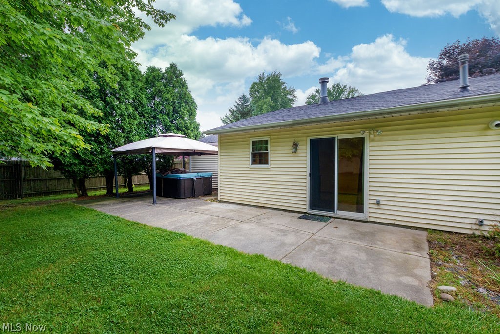 1705 Red Bird Road Madison, OH 44057 - Photo 4 of 31 Gallery Image 4