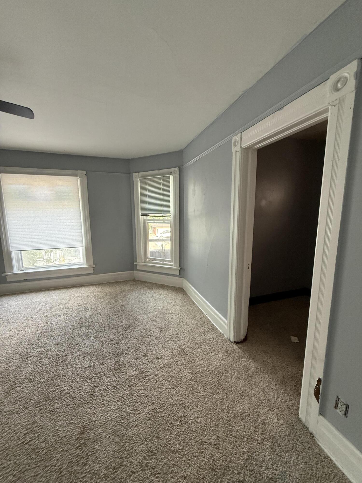 615 East Pleasant Street, Unit 615A Milwaukee, WI 53202 - Photo 19 of 22 Upper living room