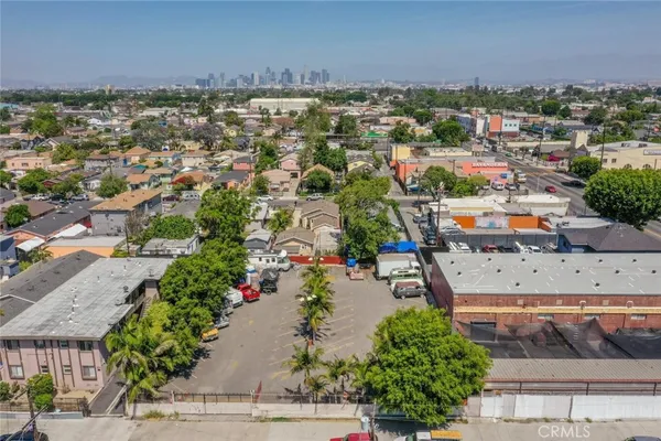 $1,600,000 | 1437 East 61st Street, Los Angeles, CA 90001
