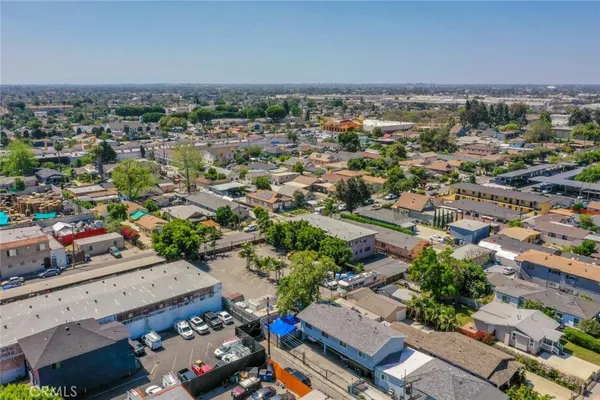 $1,600,000 | 1437 East 61st Street, Los Angeles, CA 90001