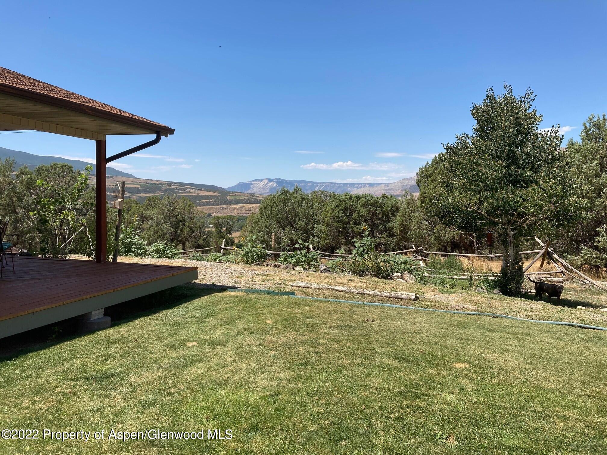 6186 County Road 320 Rifle, CO 81650 - Photo 8 of 22 4 front yard
