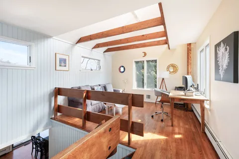 $2,300,000 | 180 South Fairview Avenue, Montauk, NY 11954