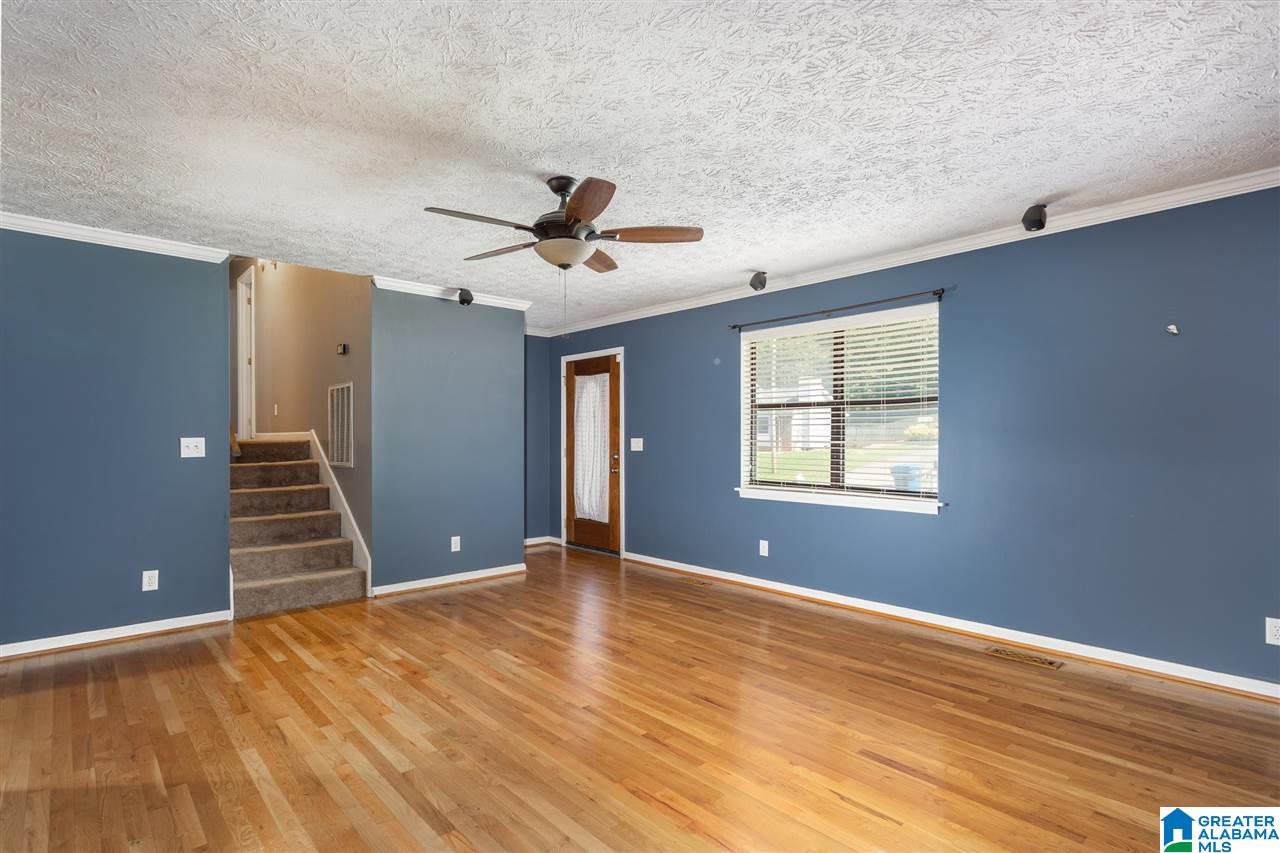 4421 Mayfair Road Anniston, AL 36207 - Photo 5 of 35