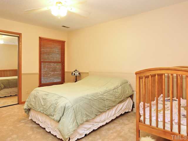 12333 Whartons Way Raleigh, NC 27613 - Photo 20 of 25