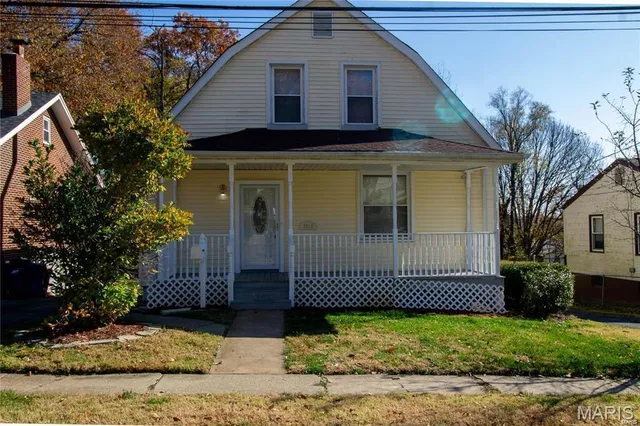 $1,550 | 2940 Kincaid Avenue, St. Louis, MO 63114