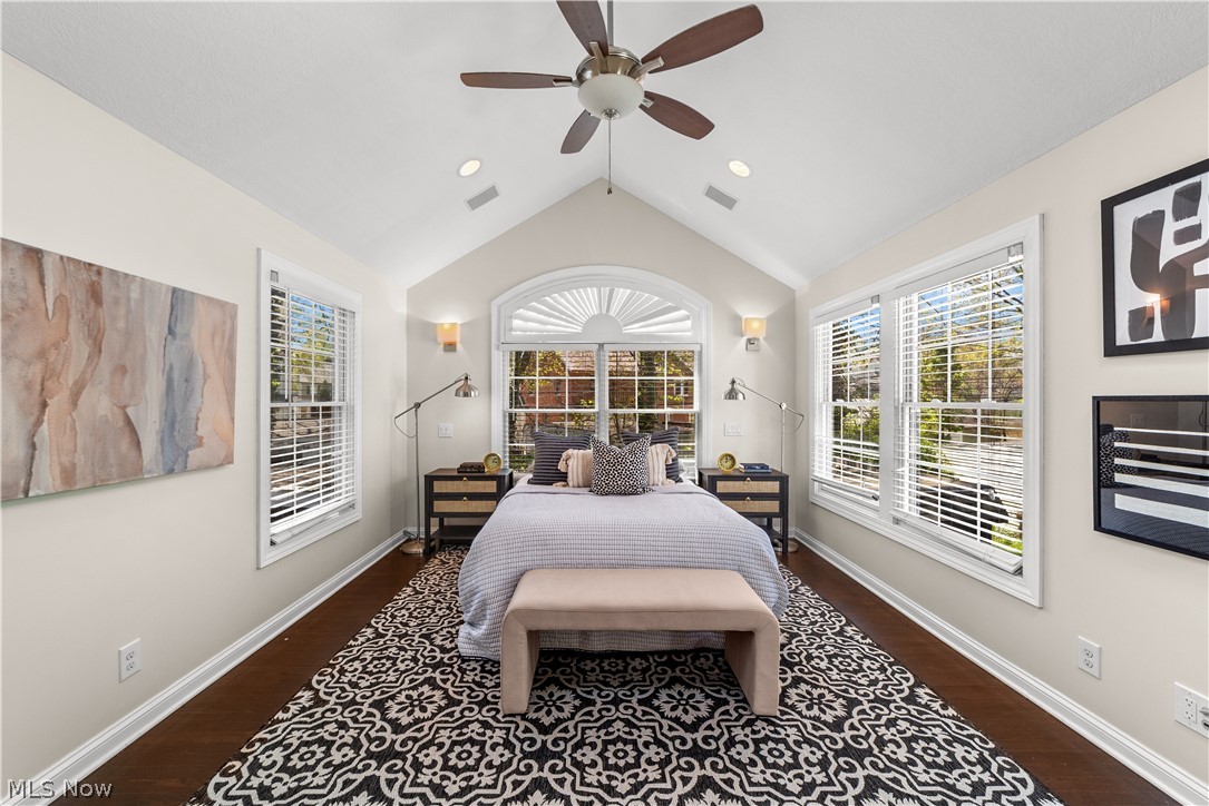 3806 Westwood Road University Heights, OH 44118 - Photo 14 of 41 Vaulted ceiling room featuring rich wood-finish flooring, a ceiling fan with light, and recessed lighting