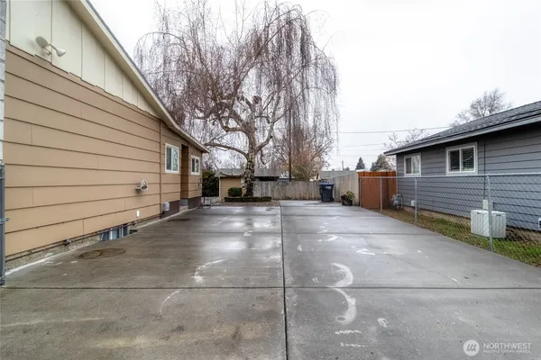 $385,000 | 446 Holly Street, Walla Walla, WA 99362