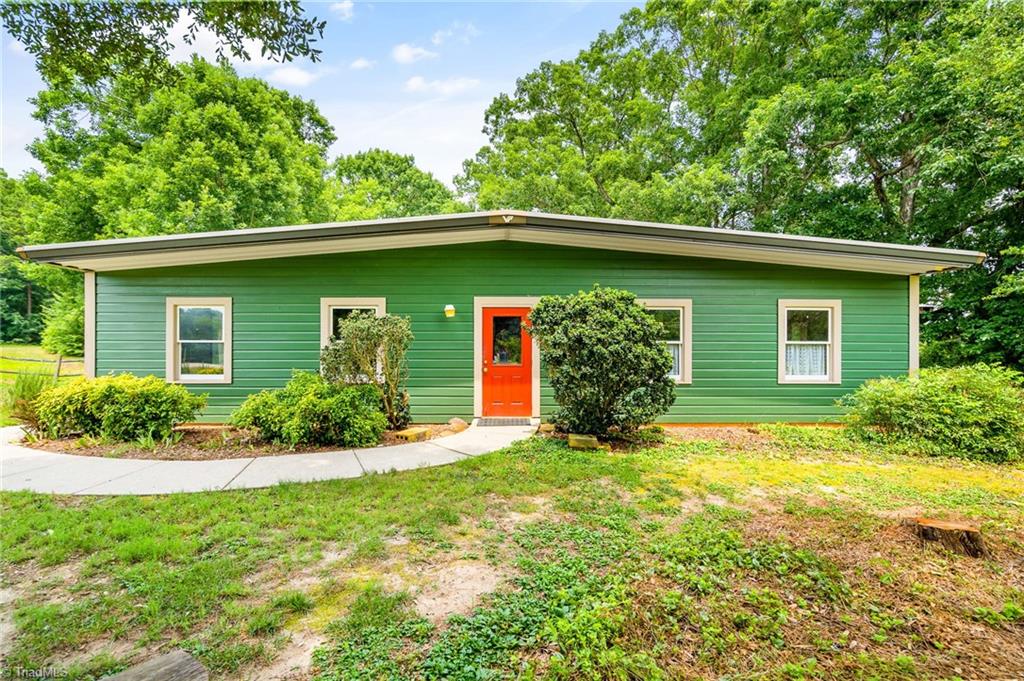 3883 Busbee Road Seagrove, NC 27341 - Photo 12 of 20