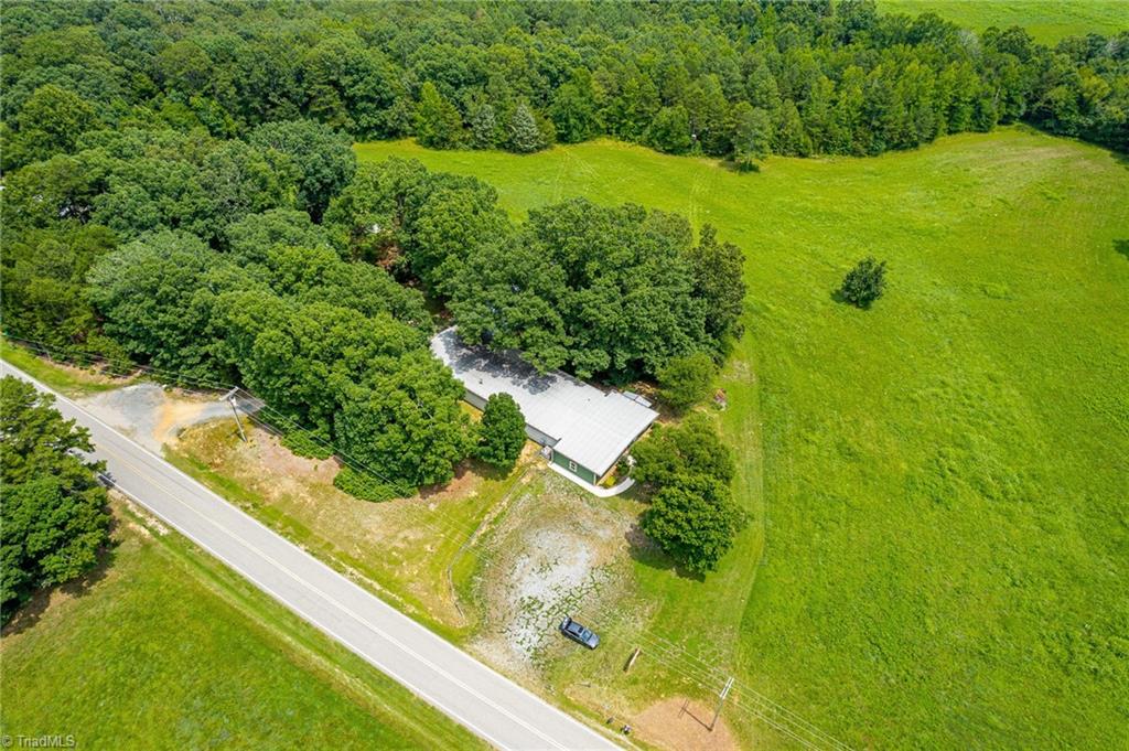 3883 Busbee Road Seagrove, NC 27341 - Photo 10 of 20