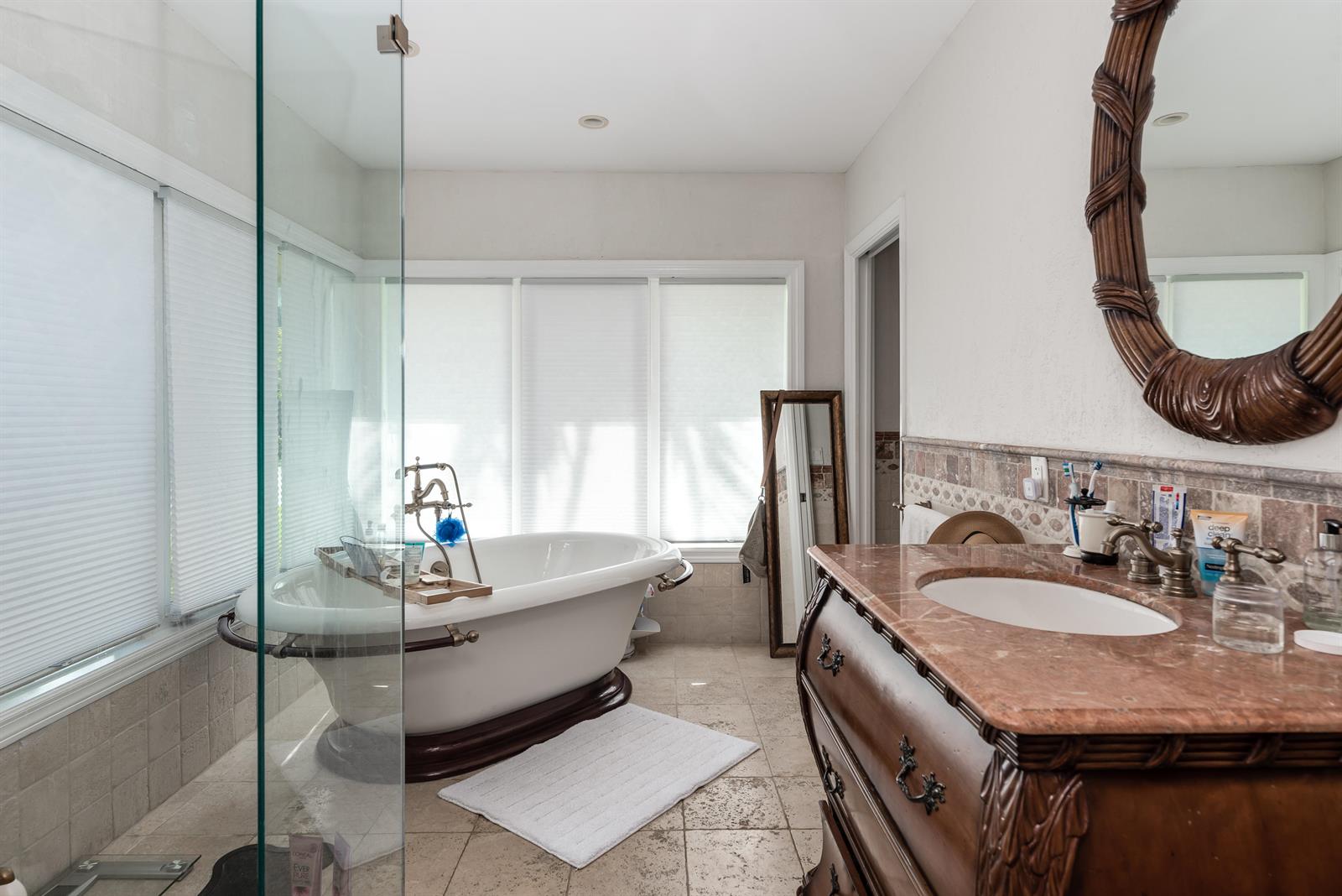 661 Lakeview Terrace Boca Raton, FL 33431 - Photo 24 of 35 021_Master Bathroom