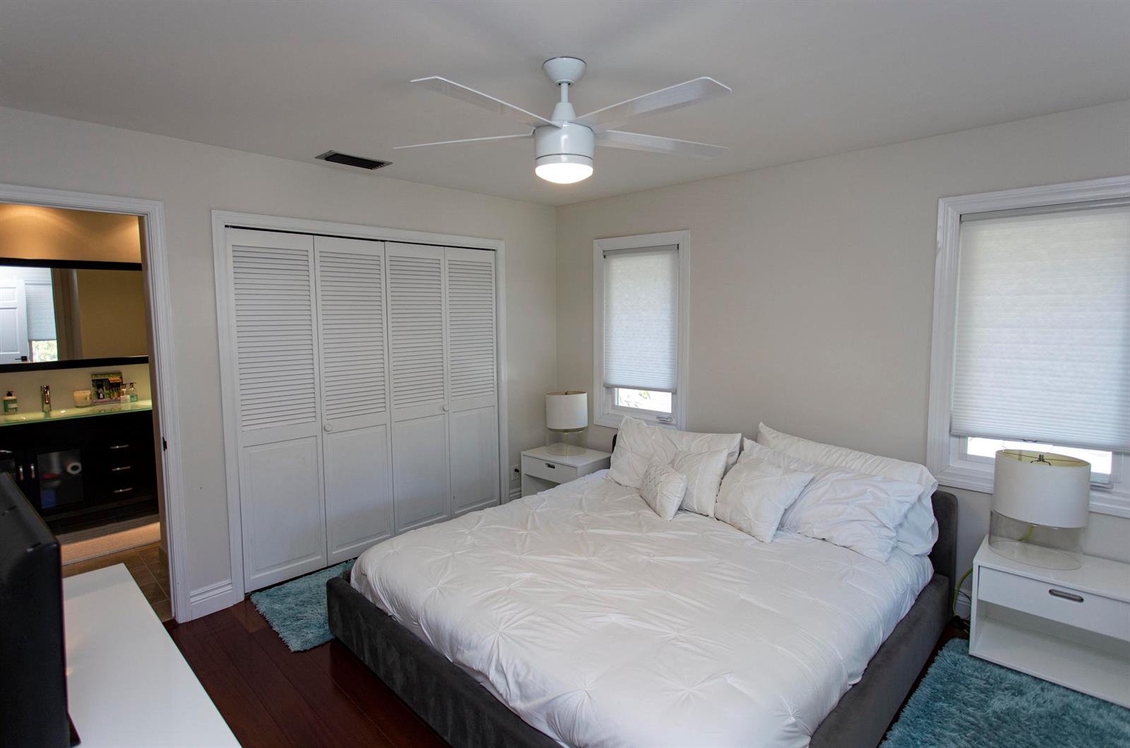 661 Lakeview Terrace Boca Raton, FL 33431 - Photo 35 of 35 661 NE Lakeview Ter_Interior #17