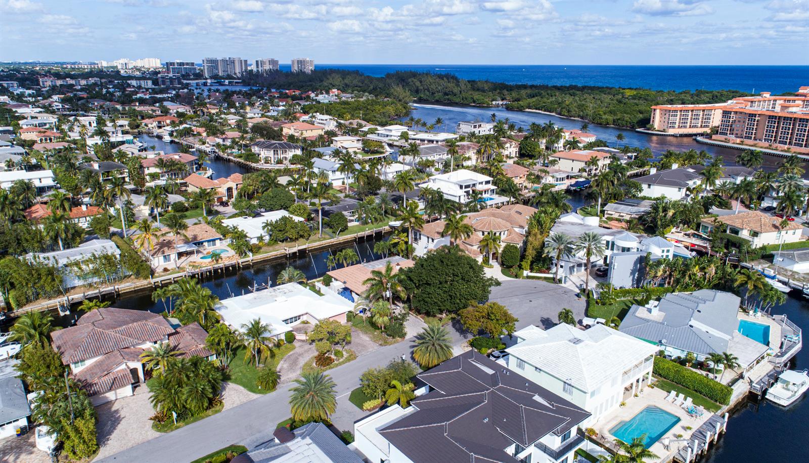 661 Lakeview Terrace Boca Raton, FL 33431 - Photo 5 of 35 661 NE Lakeview Terr_Aerial #10
