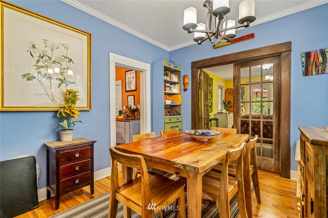 736 North 70th Street Seattle, WA 98103 - Photo 7 of 28