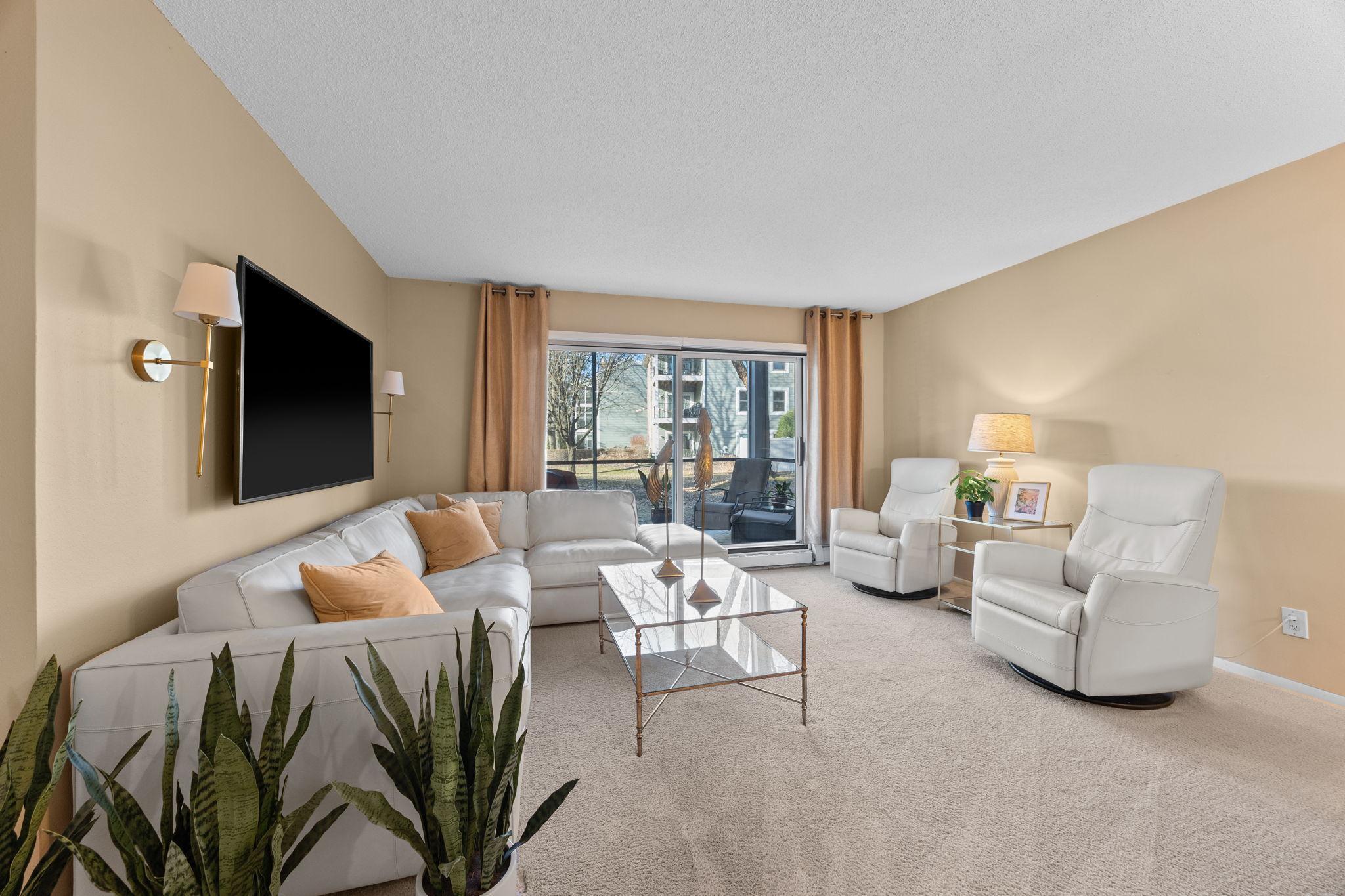 3000 St Albans Mill Road, Unit 111 Minnetonka, MN 55305 - Photo 1 of 32