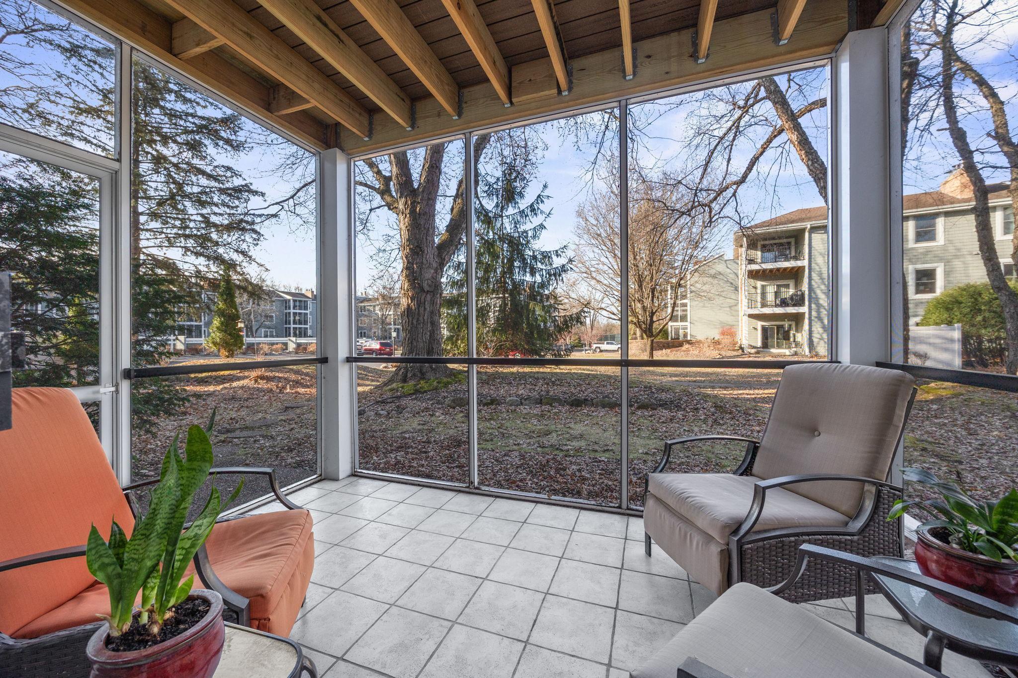 3000 St Albans Mill Road, Unit 111 Minnetonka, MN 55305 - Photo 5 of 32