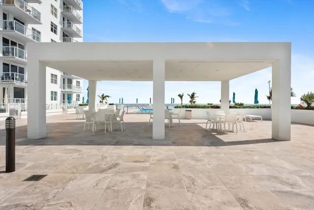 $355,000 | 3450 South Ocean Boulevard, Unit 324, Palm Beach, FL 33480