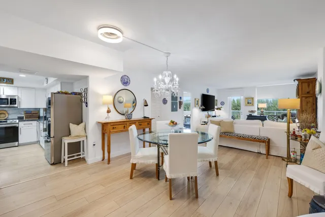 $355,000 | 3450 South Ocean Boulevard, Unit 324, Palm Beach, FL 33480