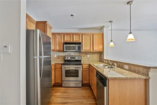 $1,350 | 48 Peachtree Avenue Northeast, Unit 424, Atlanta, GA 30305