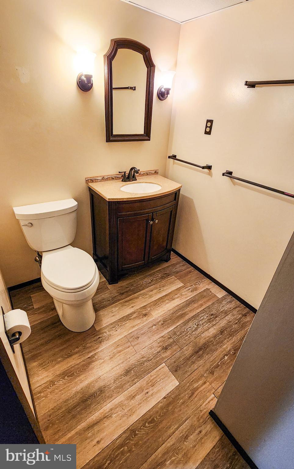 9806 Gunforge Road Perry Hall, MD 21128 - Photo 23 of 28