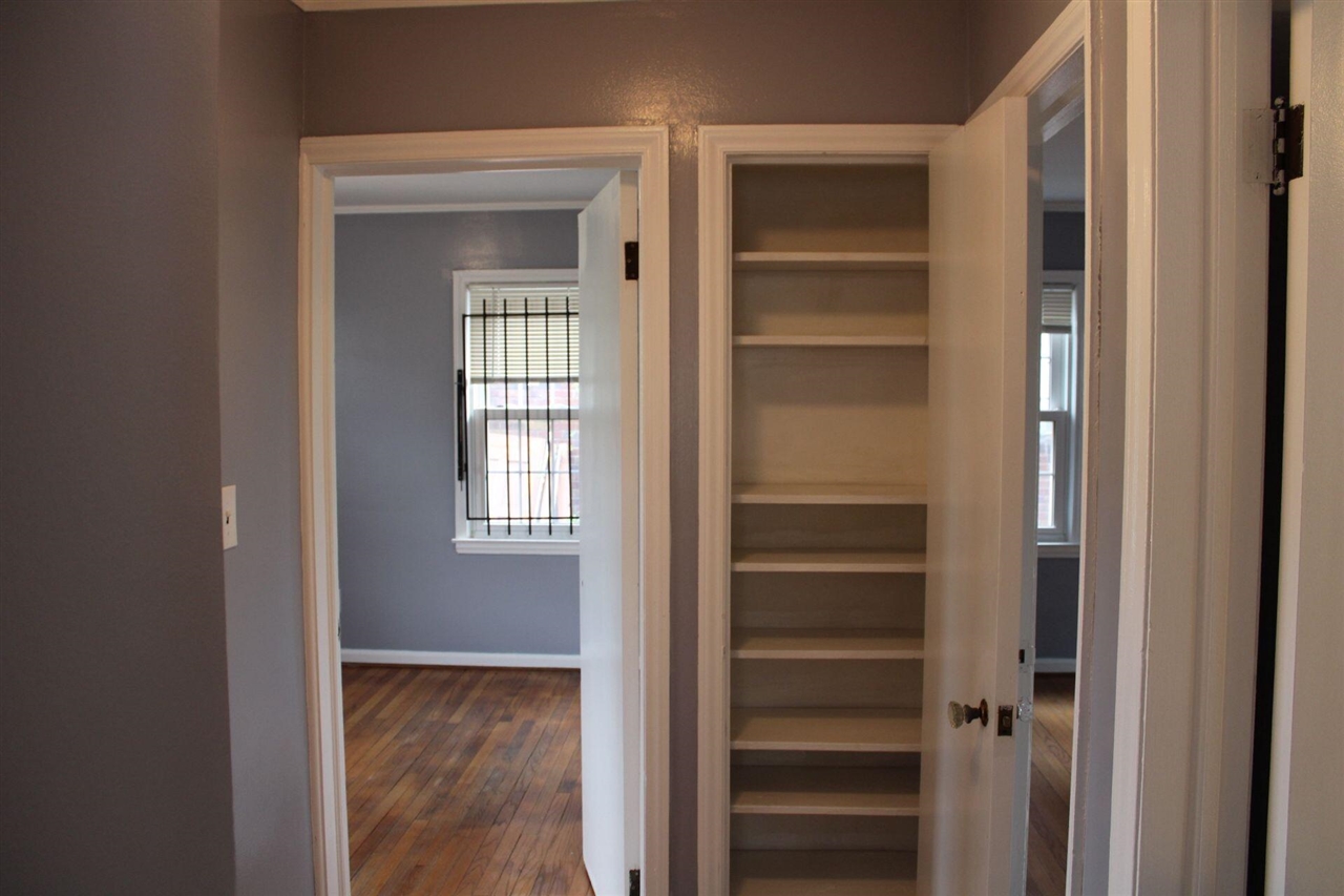 8045 Appoline Street Detroit, MI 48228 - Photo 19 of 39