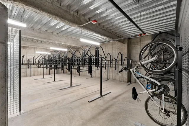 $1,500,000 | 125 Cambrian Way, Unit 605, Burlington, VT 05401