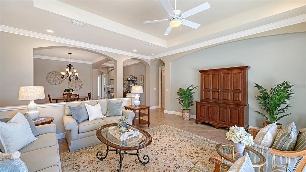 14718 Secret Harbor Place Lakewood Ranch, FL 34202 - Photo 16 of 73